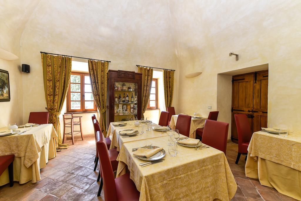 San Pietro Sopra Le Acque Resort & Spa Massa Martana Bagian luar foto